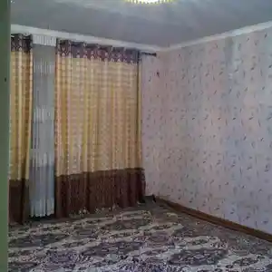 3-комн. квартира, 1 этаж, 85 м², Бахористон