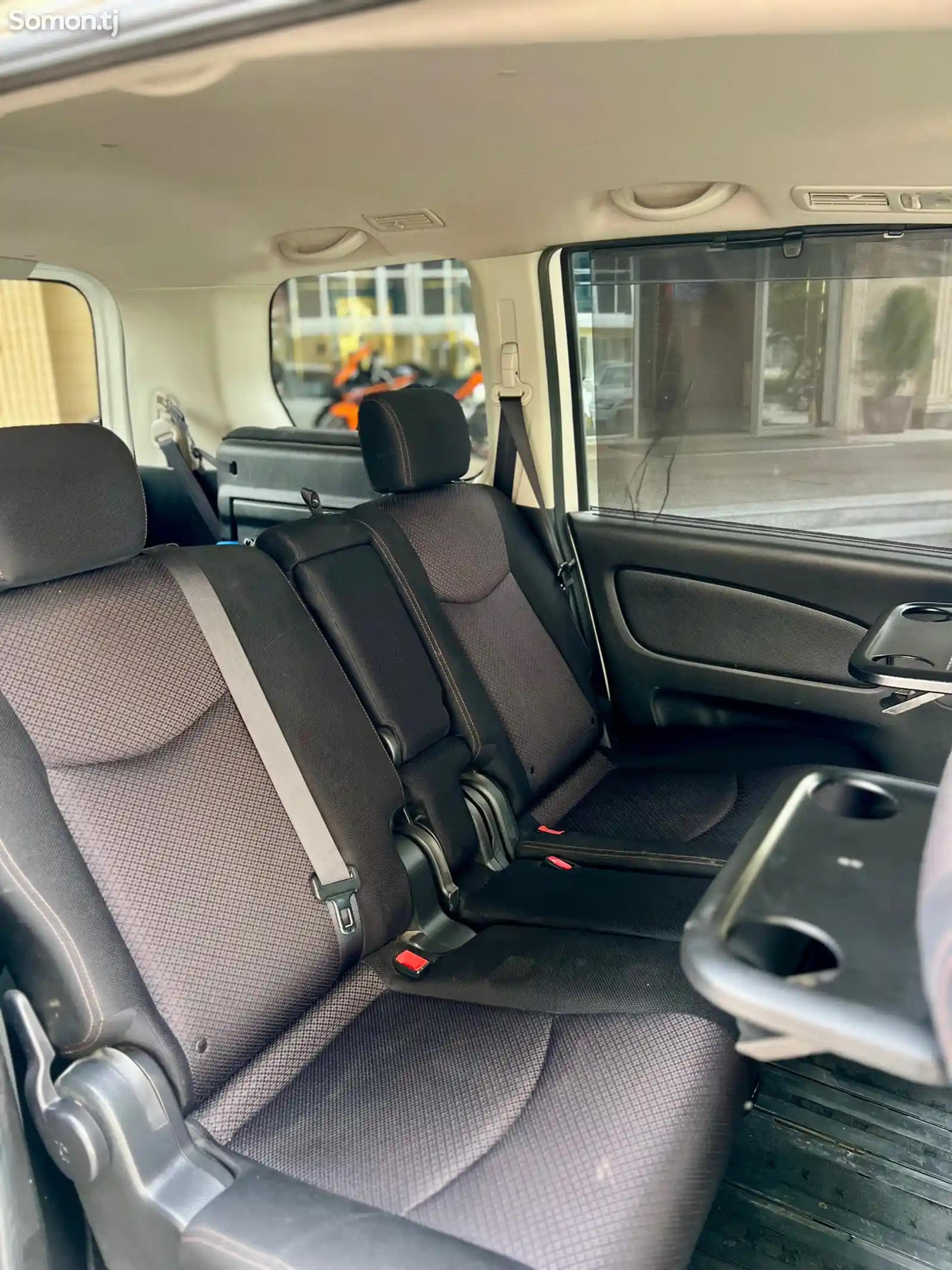 Nissan Serena, 2014-8