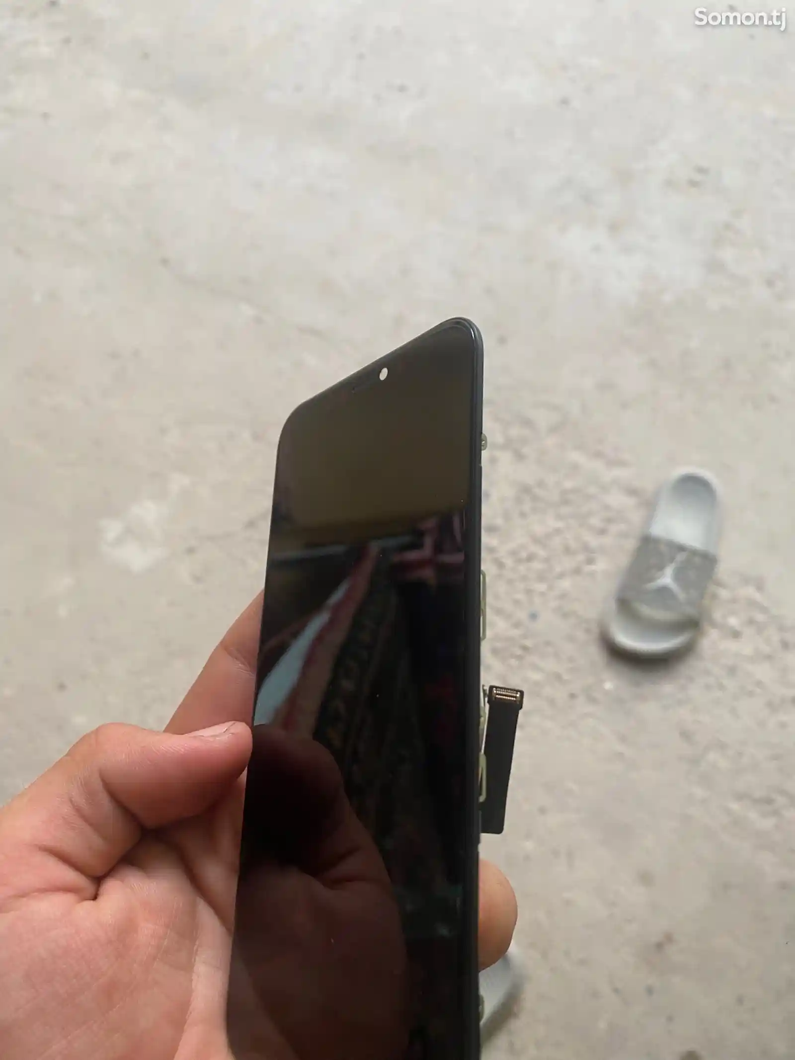 Дисплей на iPhone 11-4