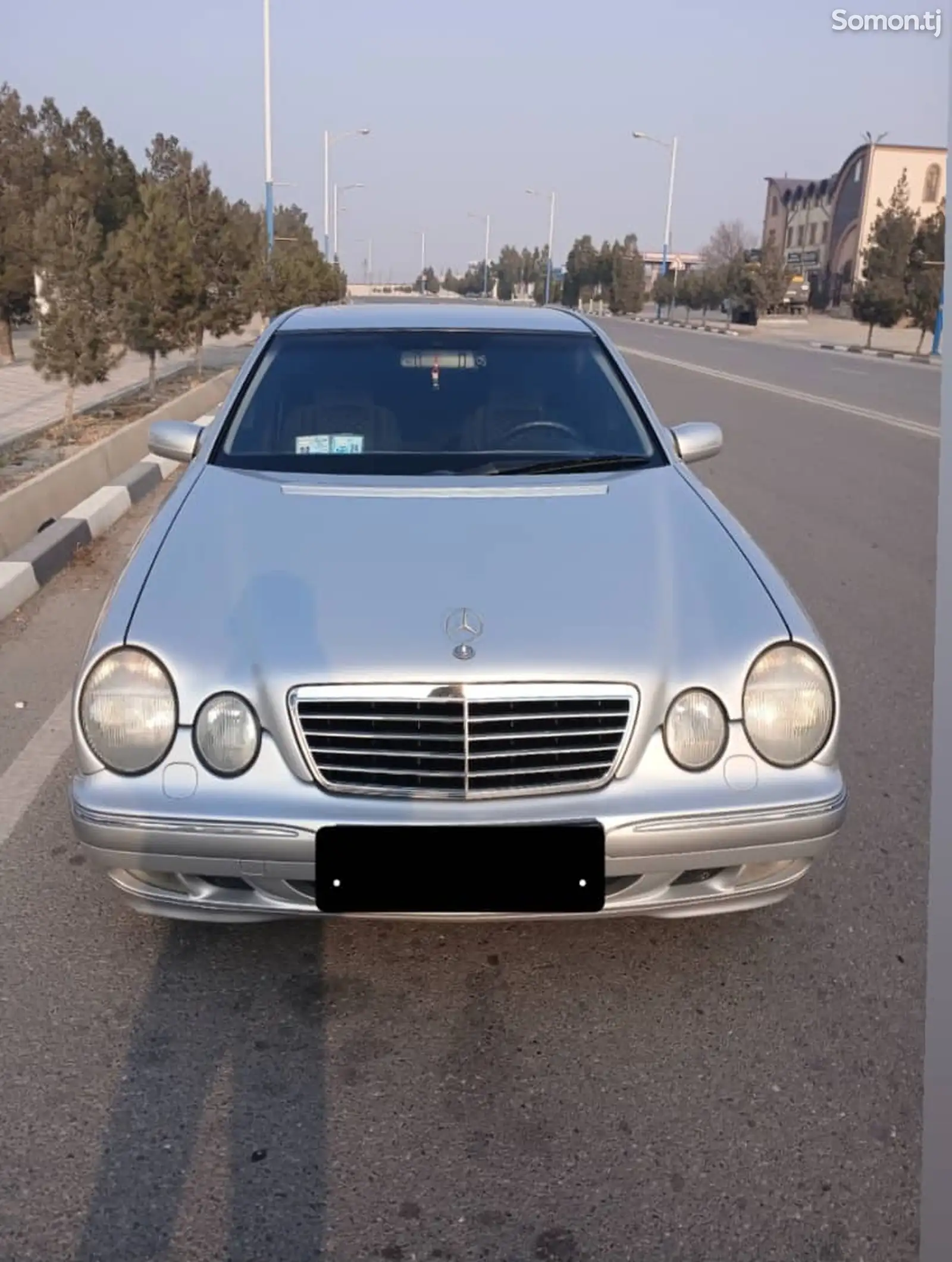 Mercedes-Benz E class, 2000-1