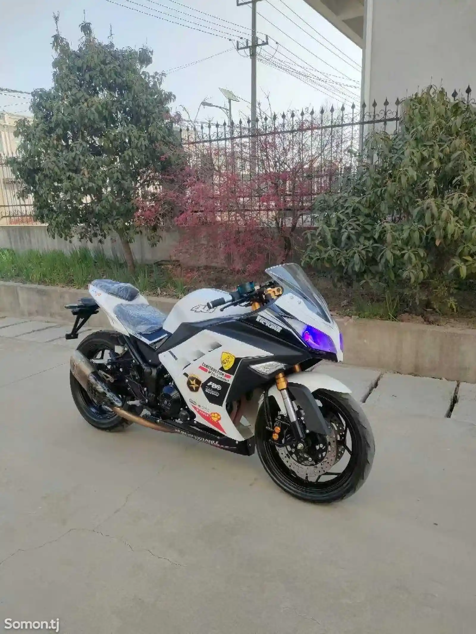 Мотоцикл Kawasaki Ninja 457cc на заказ-1