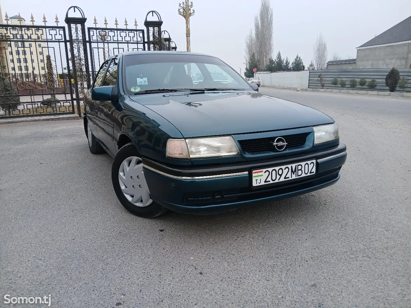 Opel Vectra A, 1995-1