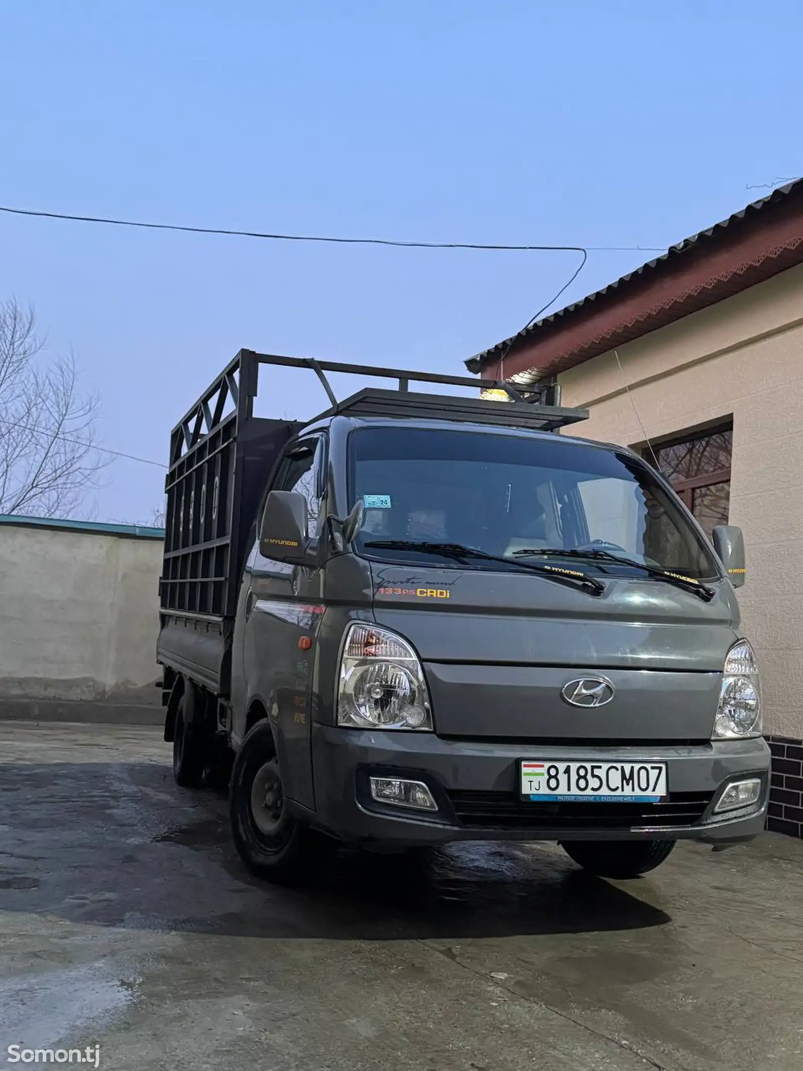 Бортовой автомобиль Hyundai Porter, 2014-1