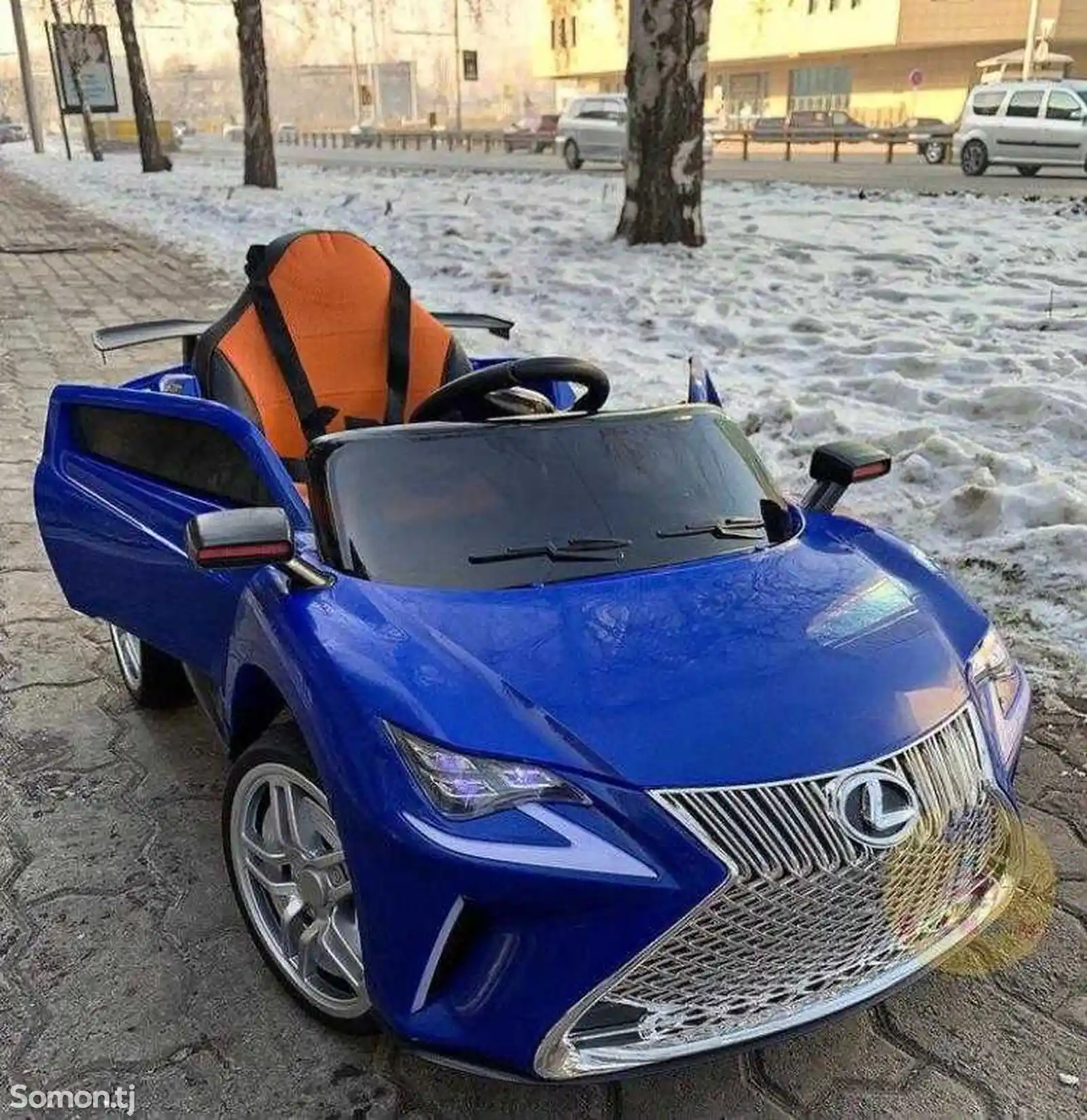 Детская машинка Lexus-5