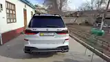 BMW X7, 2023-9