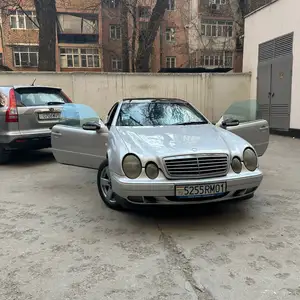 Mercedes-Benz E class, 2001