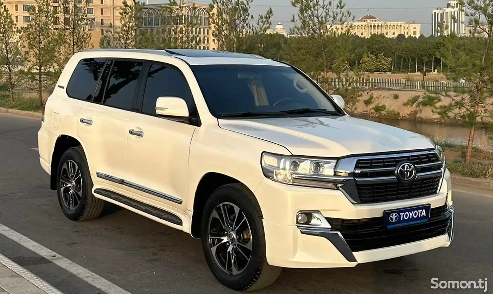 Toyota Land Cruiser, 2010-2