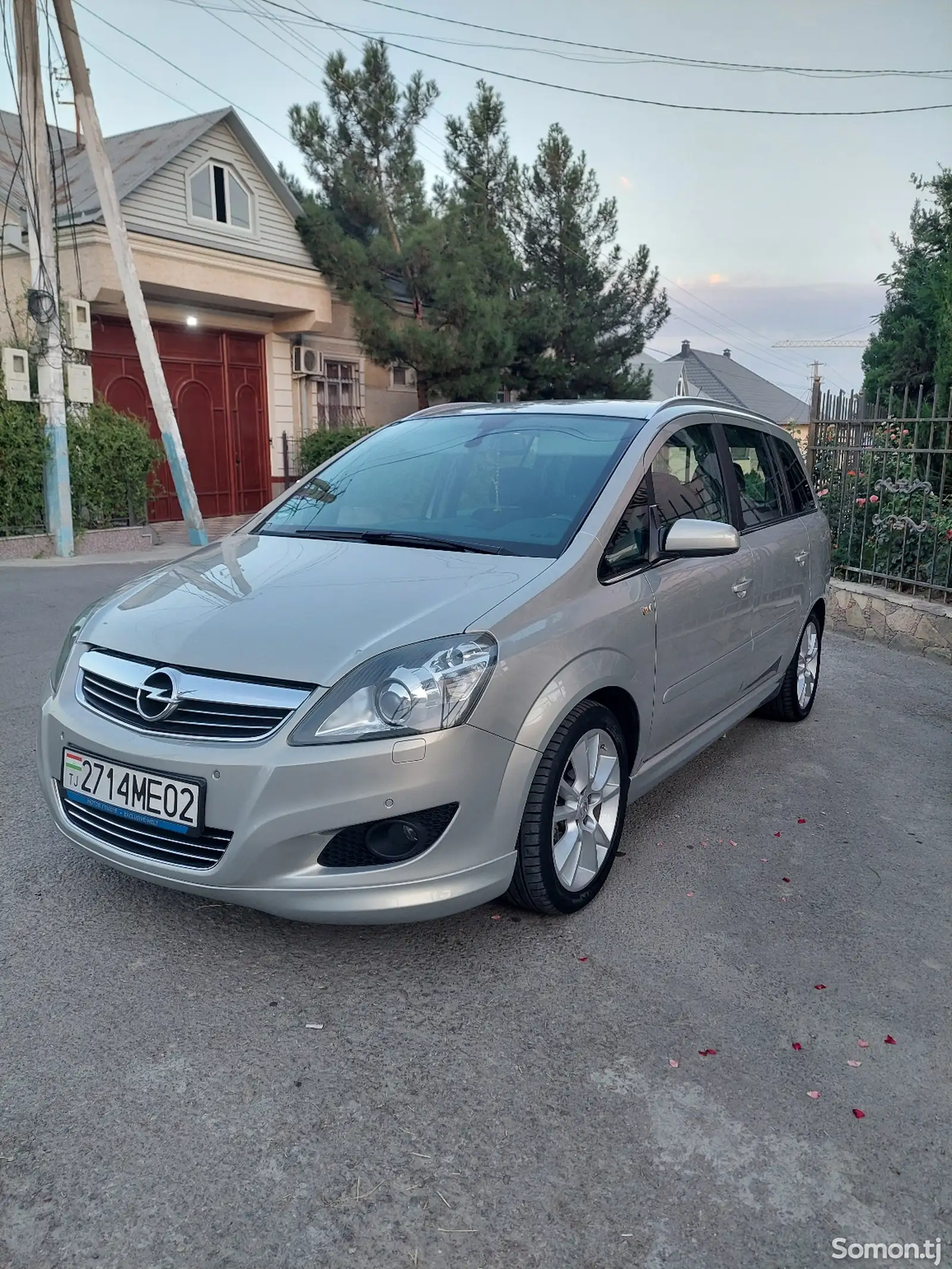 Opel Zafira, 2009-2