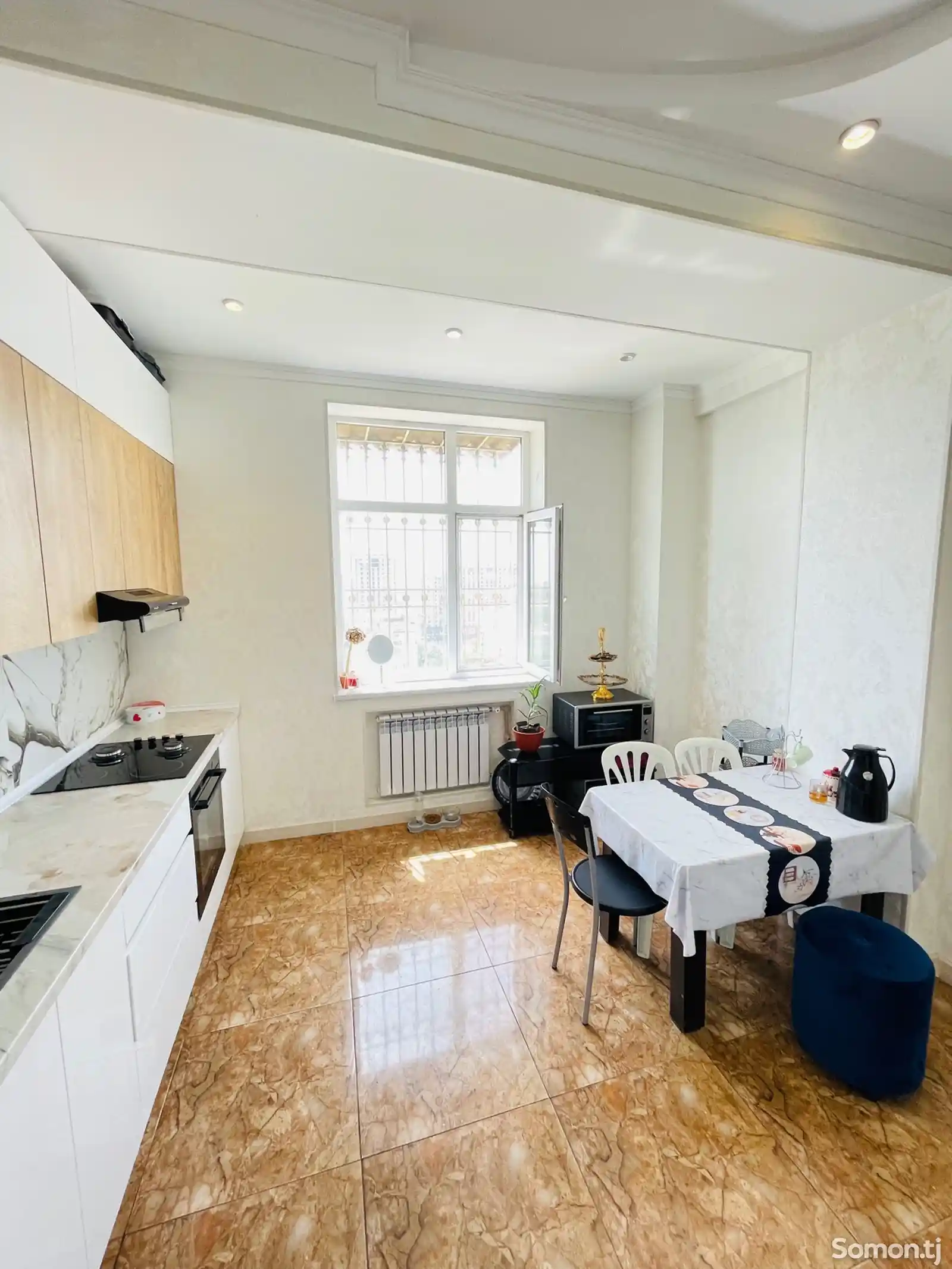 3-комн. квартира, 14 этаж, 76 м², Профсоюз-8