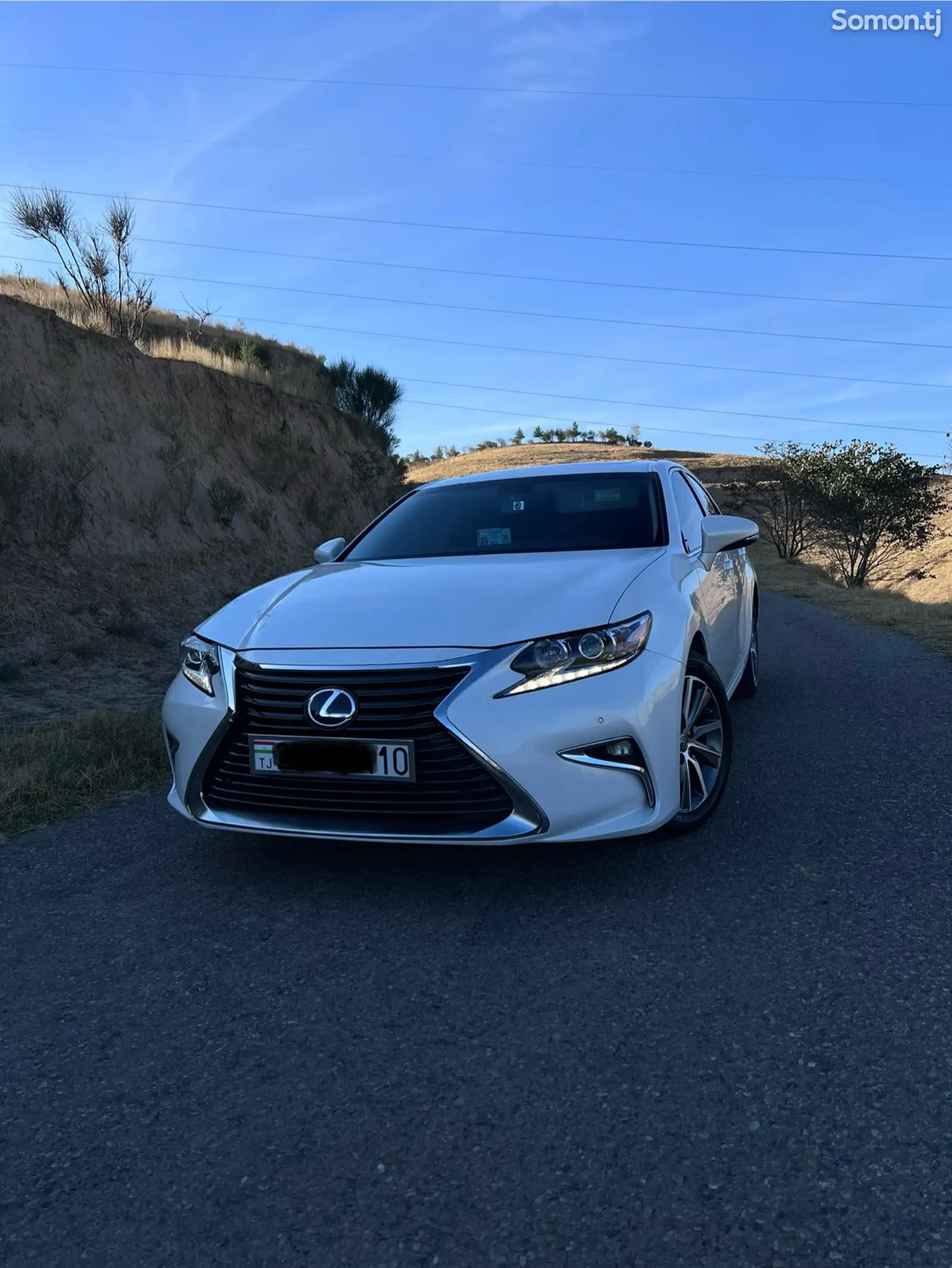 Lexus ES series, 2017-1