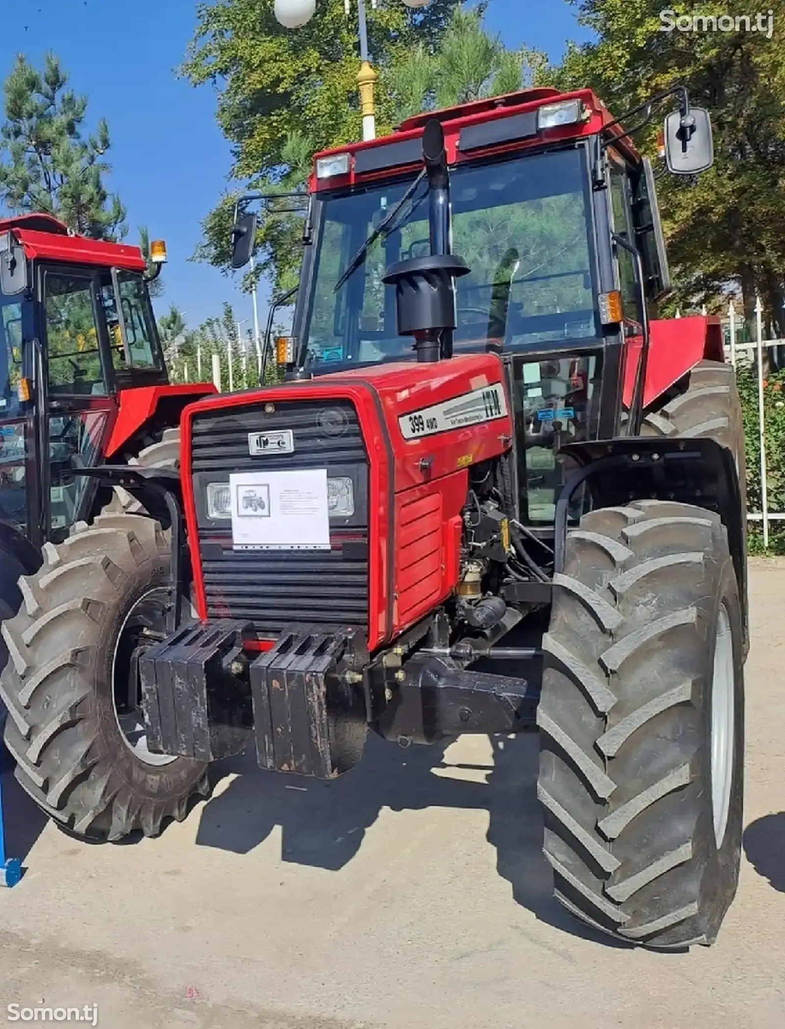 Tрактор 399-4WD-1