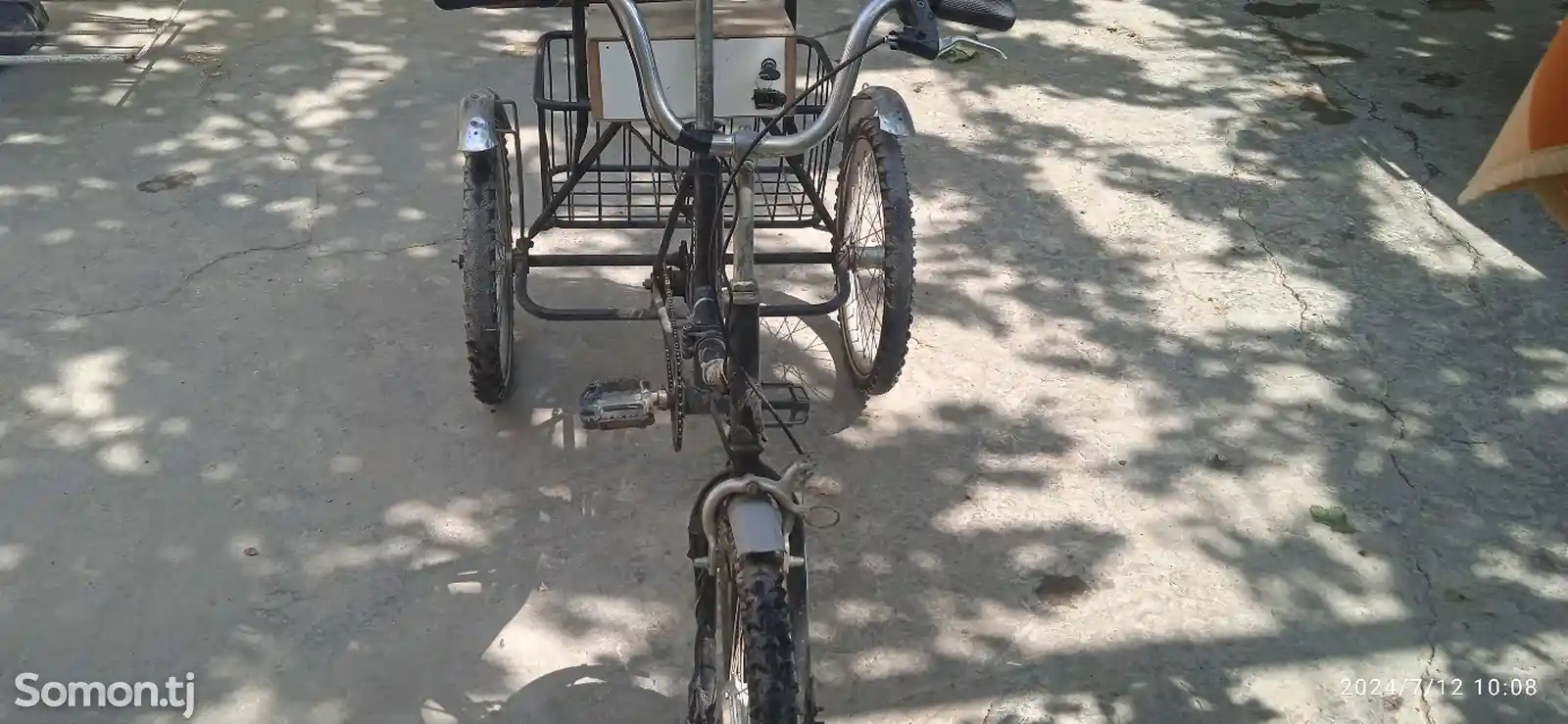 Трёхколёсный велосипед-1