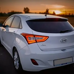 Hyundai i30, 2012