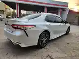 Toyota Camry, 2020-10