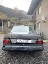 Mercedes-Benz W124, 1993-2