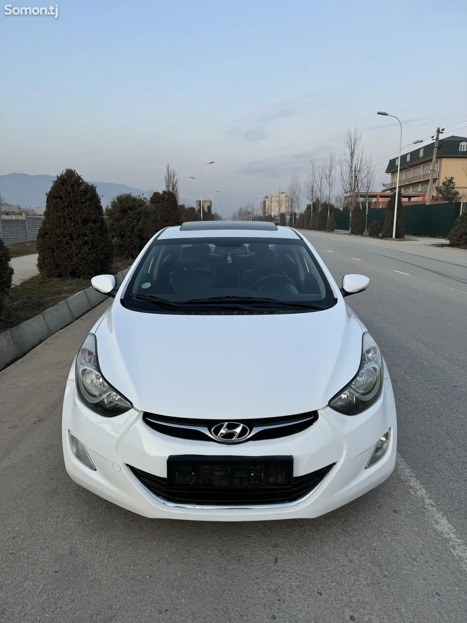 Hyundai Avante, 2011-1