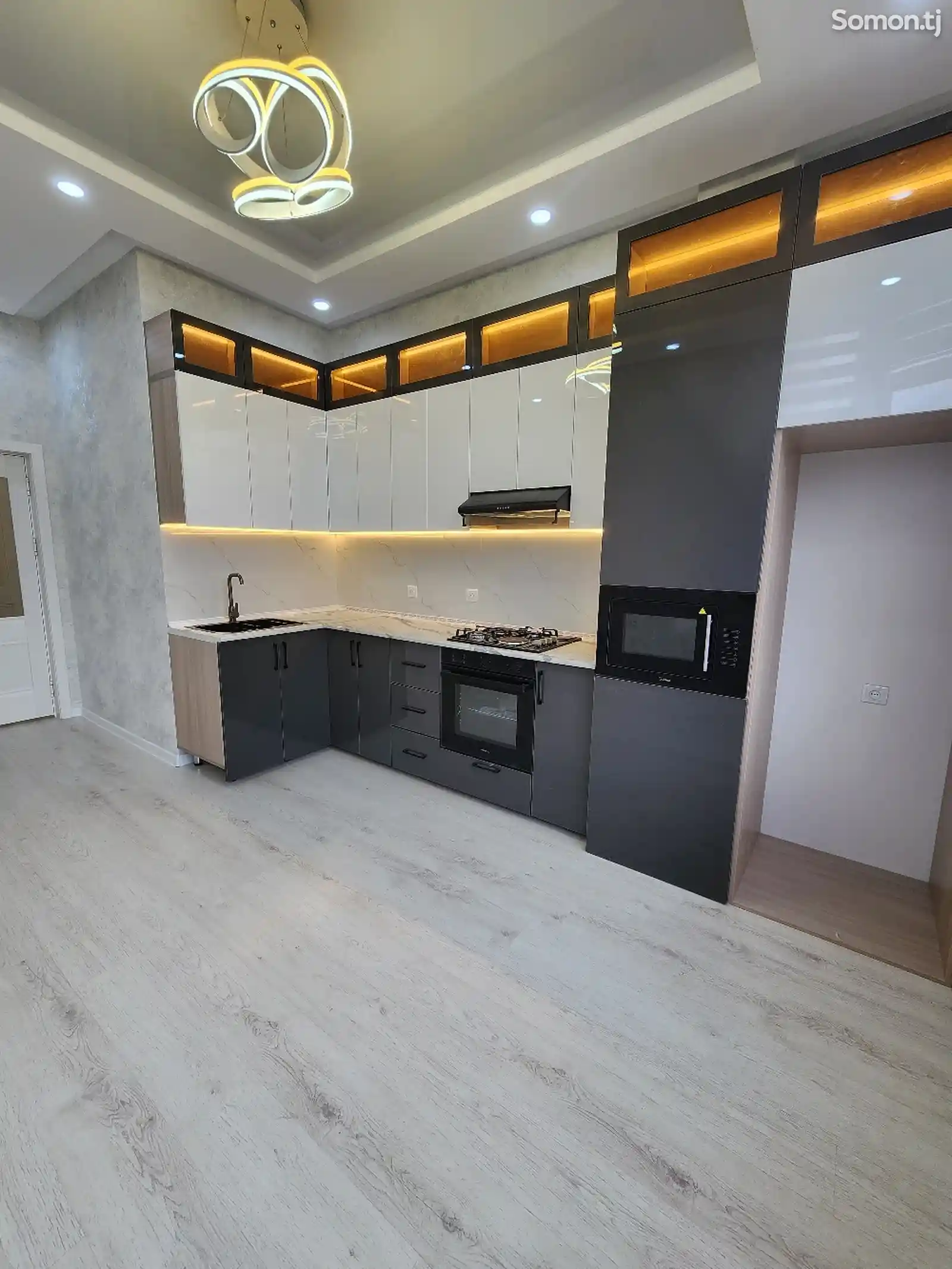 2-комн. квартира, 5 этаж, 74 м², 32 мкр-5