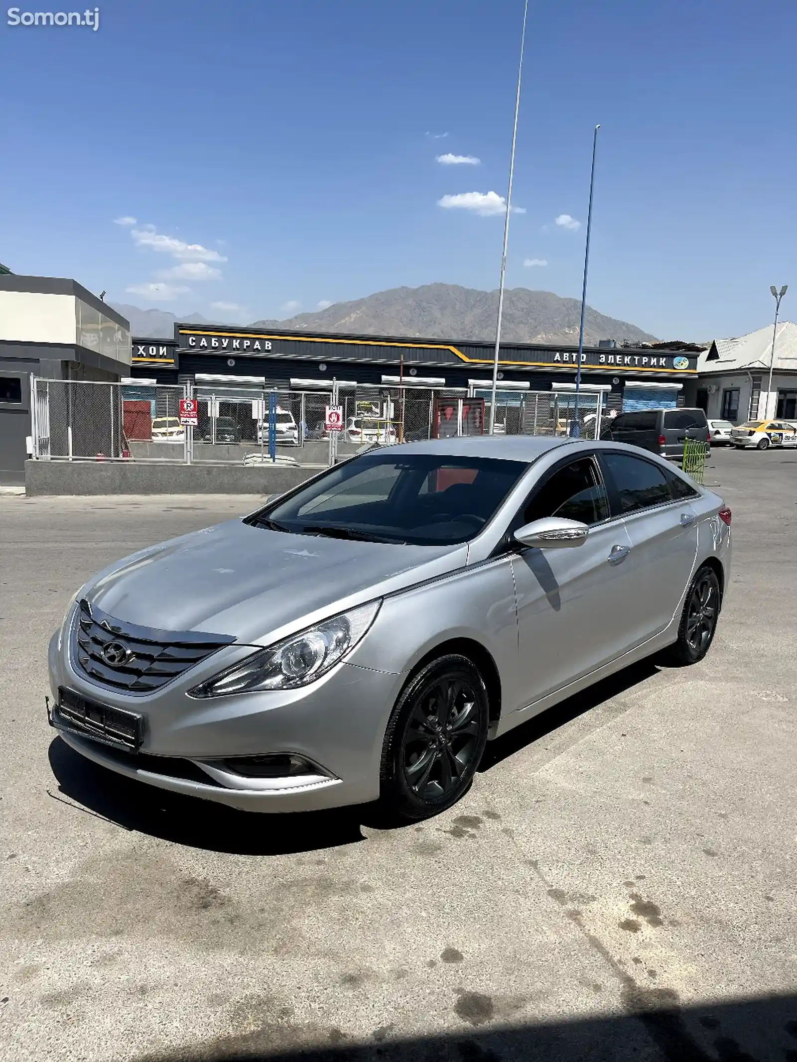 Hyundai Sonata, 2011-1