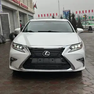 Lexus ES series, 2015