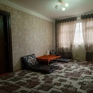 2-комн. квартира, 1 этаж, 60м², 20мкр