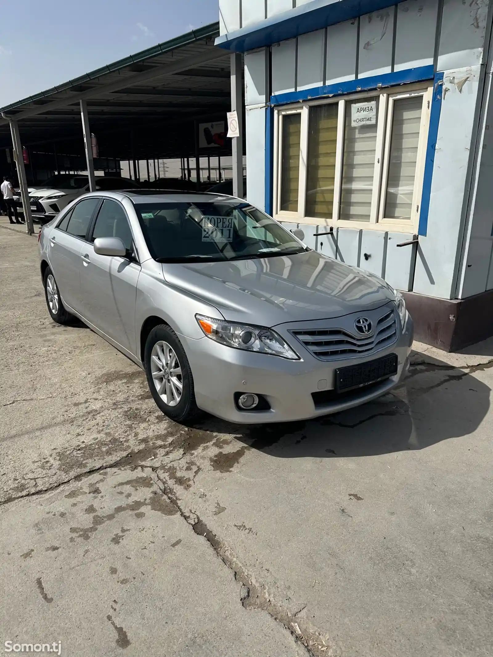 Toyota Camry, 2011-1