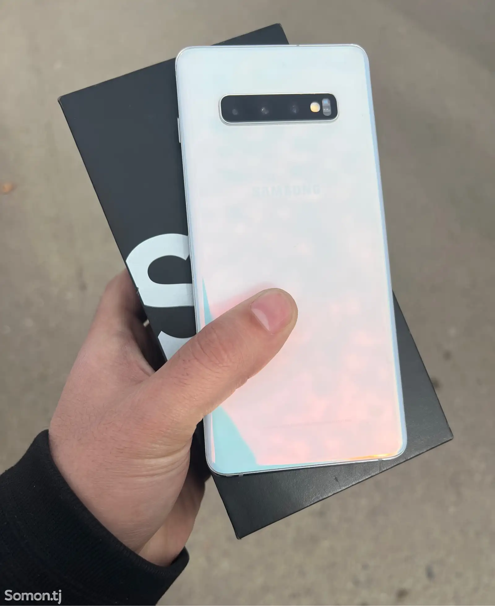 Samsung Galaxy S10+-1