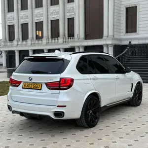 BMW X5, 2015