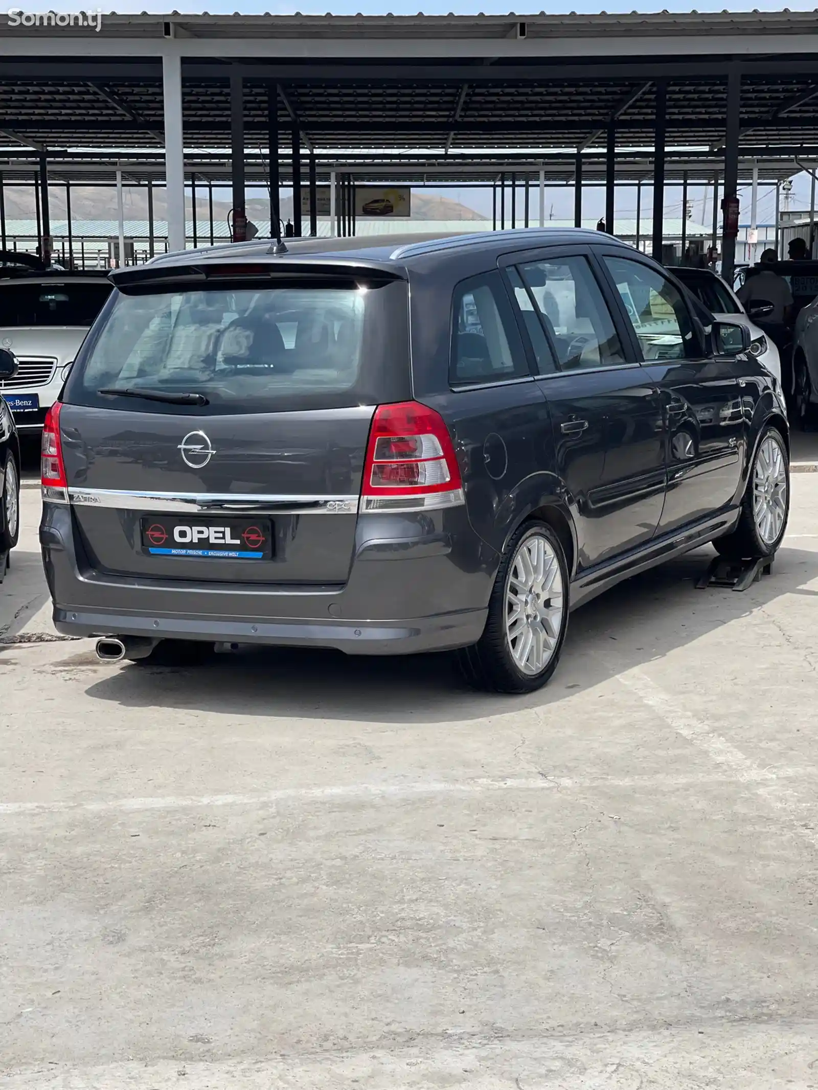 Opel Zafira, 2011-6