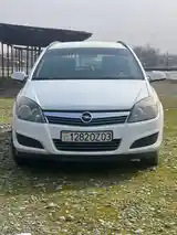 Opel Astra H, 2008-13