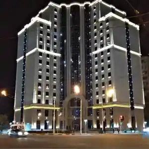 3-комн. квартира, 13 этаж, 82м², Шохмансур