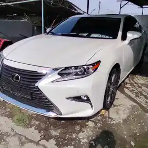 Lexus ES series, 2013