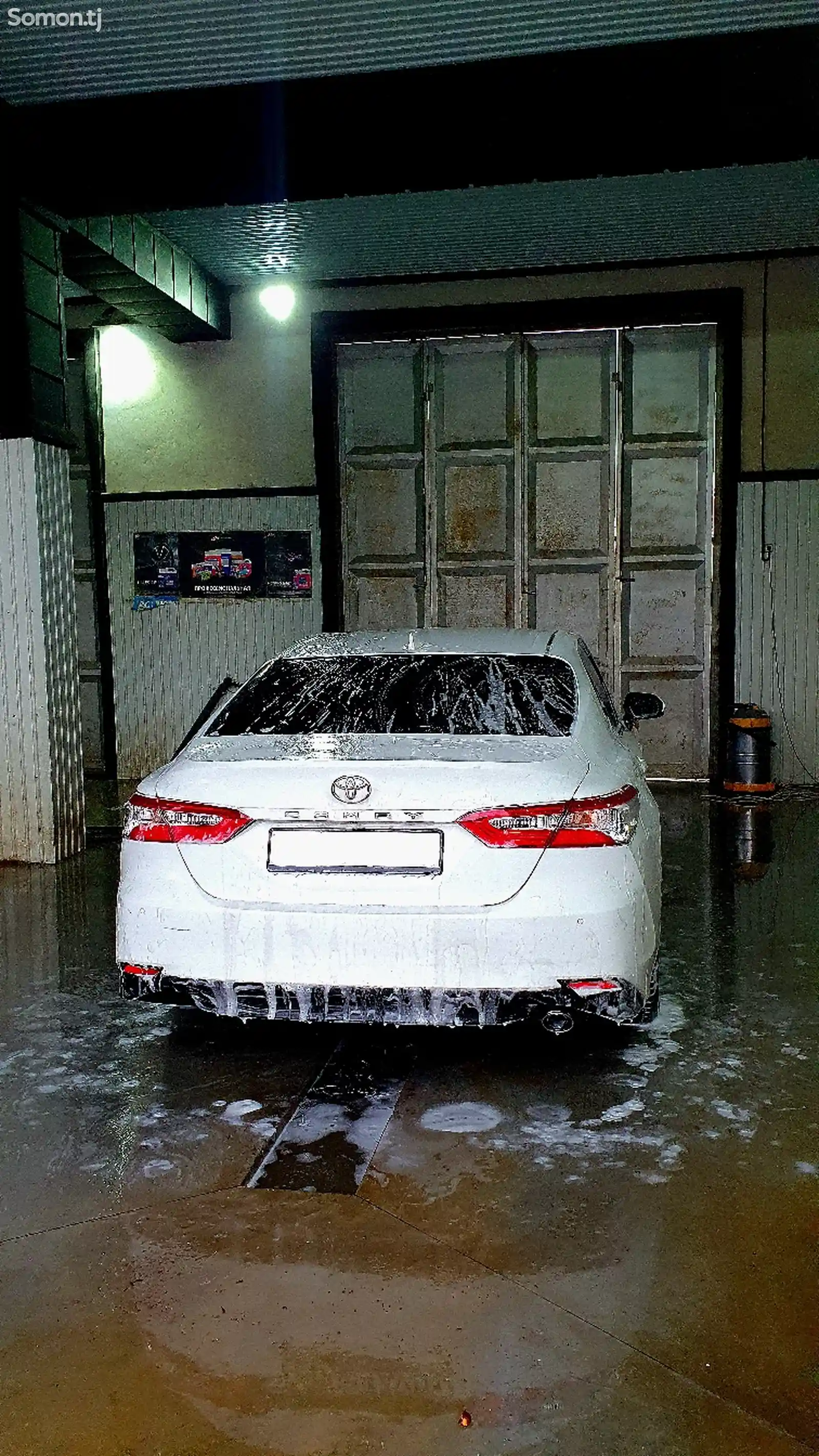 Toyota Camry, 2019-1