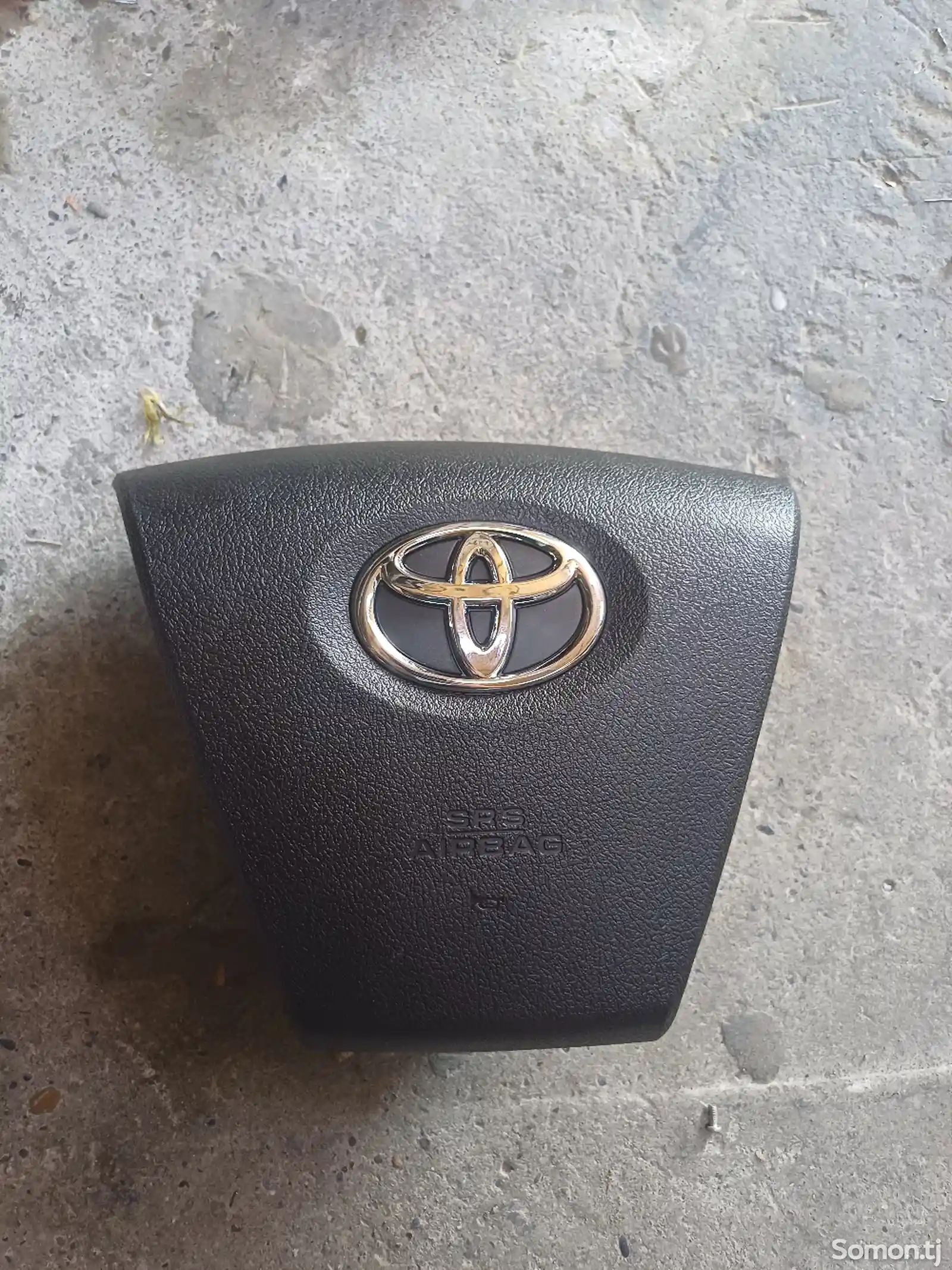 Крышка подушки безопасности от Toyota Camry-1