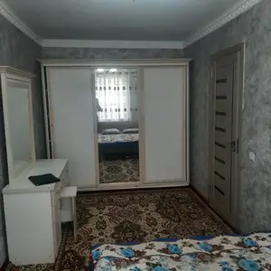 2-комн. квартира, 4 этаж, 80м², 33 мкр.