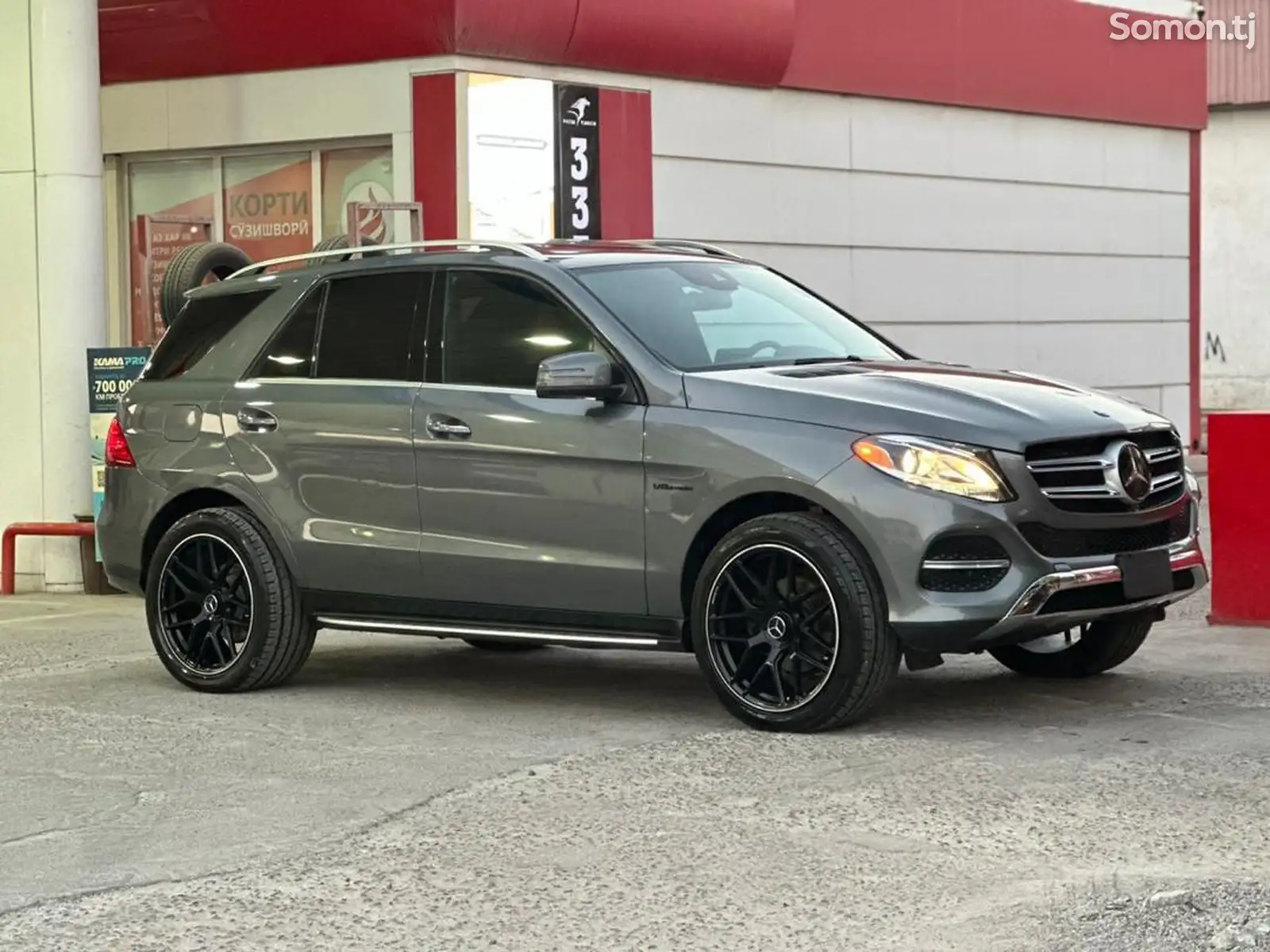 Mercedes-Benz GLE class, 2017-1