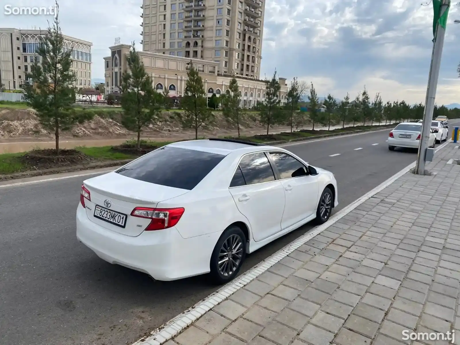 Toyota Camry, 2013-1