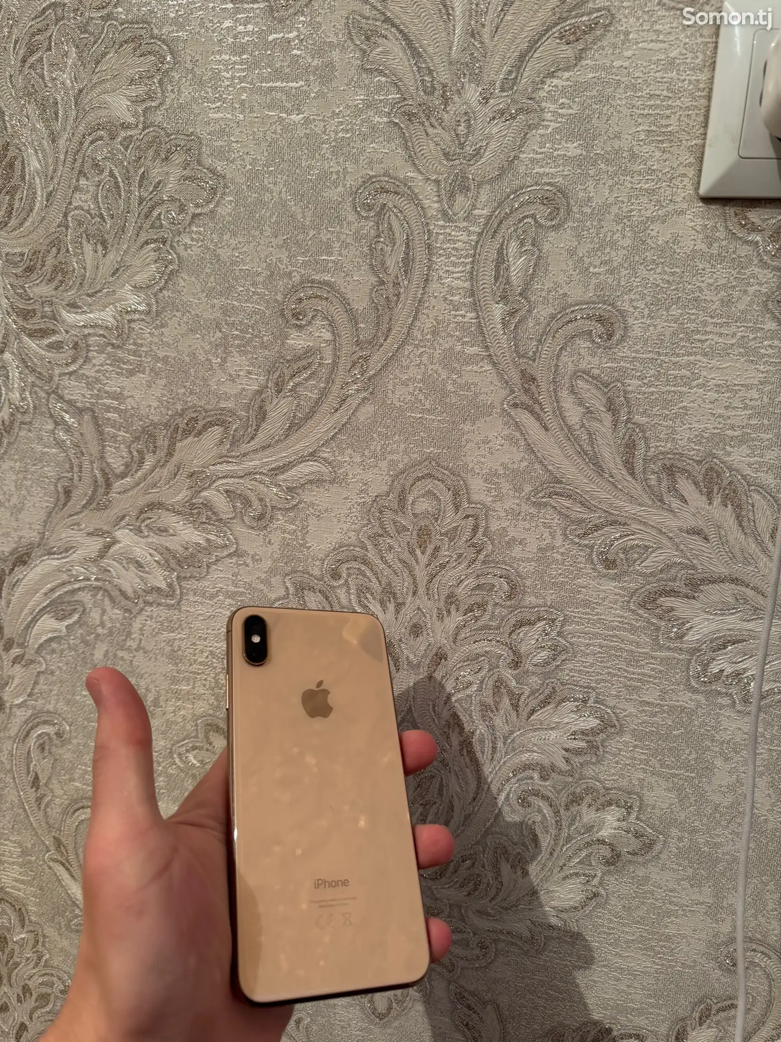 Apple iPhone Xs Max, 64 Gb, Gold-1