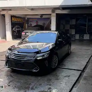 Toyota Camry, 2015