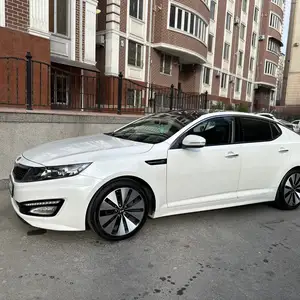 Kia Optima, 2011