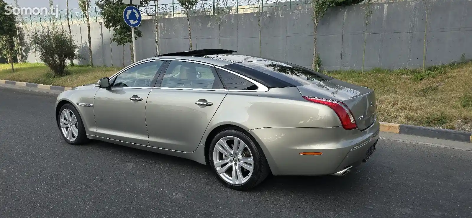 Легковые автомобили Jaguar, 2011-2