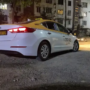 Hyundai Elantra, 2017