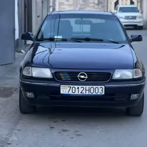 Opel Astra F, 1995