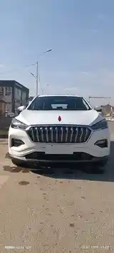 Hongqi E-HS3, 2019-4