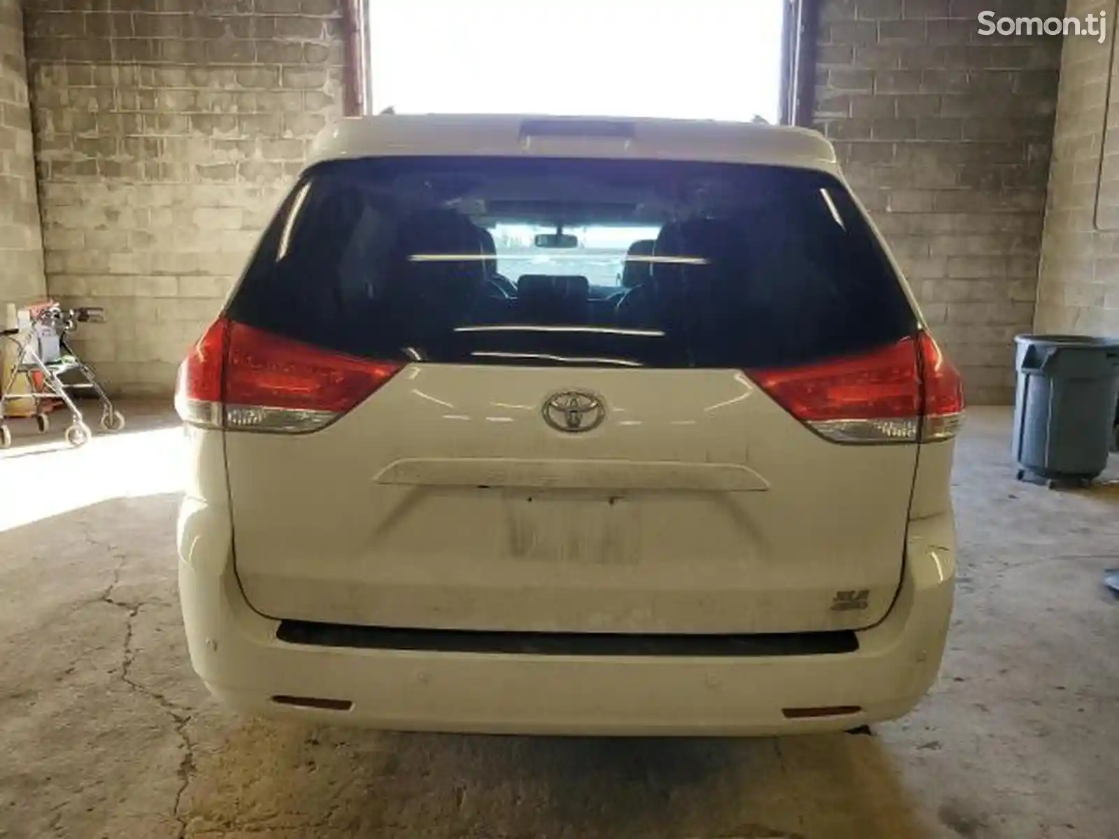 Toyota Sienna, 2014-4