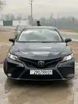 Toyota Camry, 2018-7