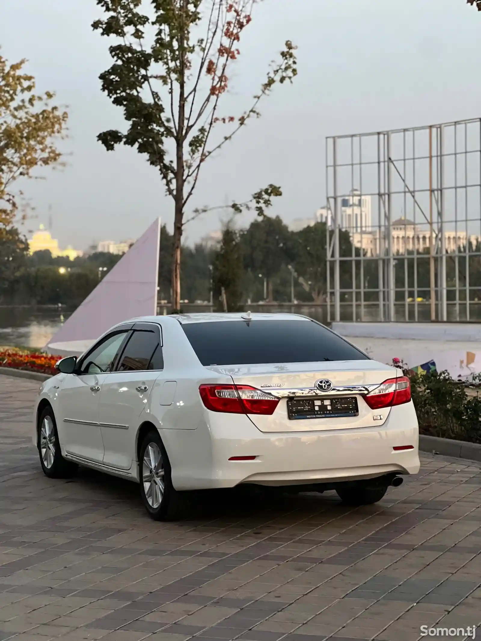 Toyota Camry, 2012-5