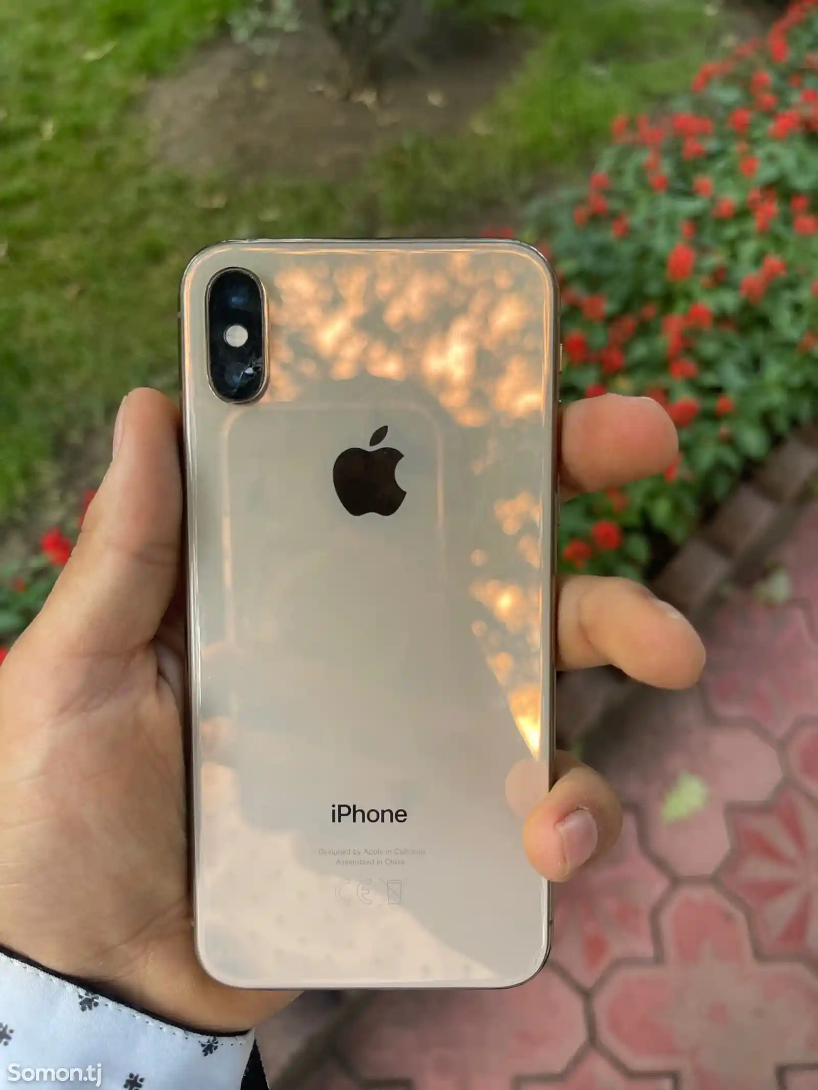 Apple iPhone Xs, 64 gb, Gold-2