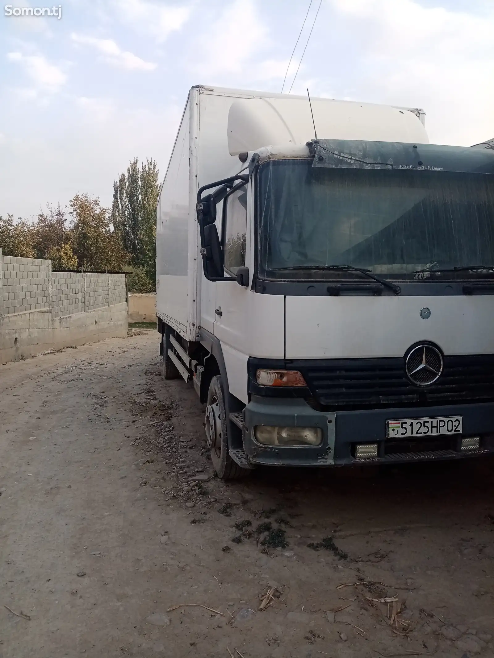 Бортовой грузовик Mercedes-Benz Atego 12 28, 2001-1