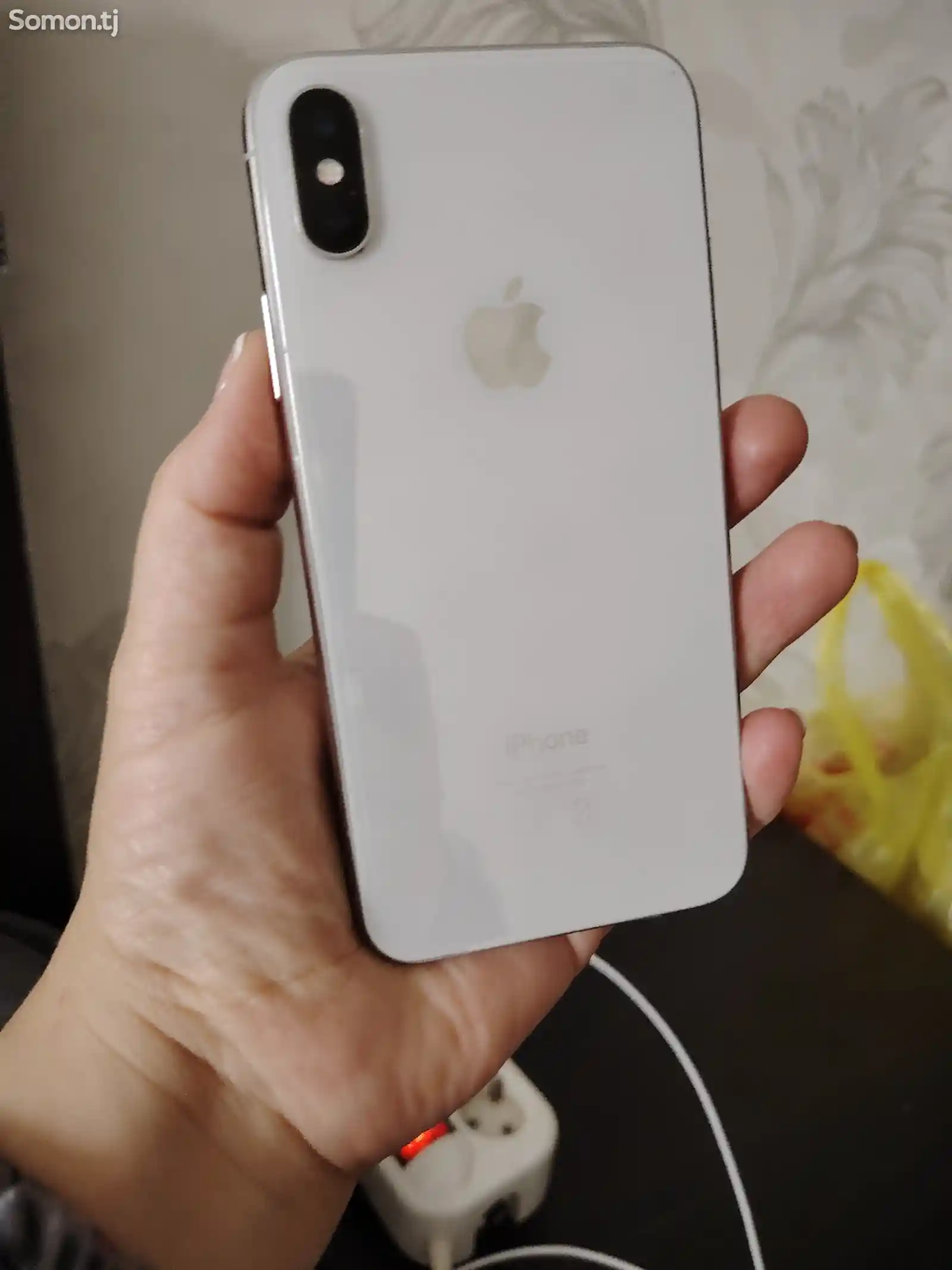 Apple iPhone X, 64 gb, Silver-1