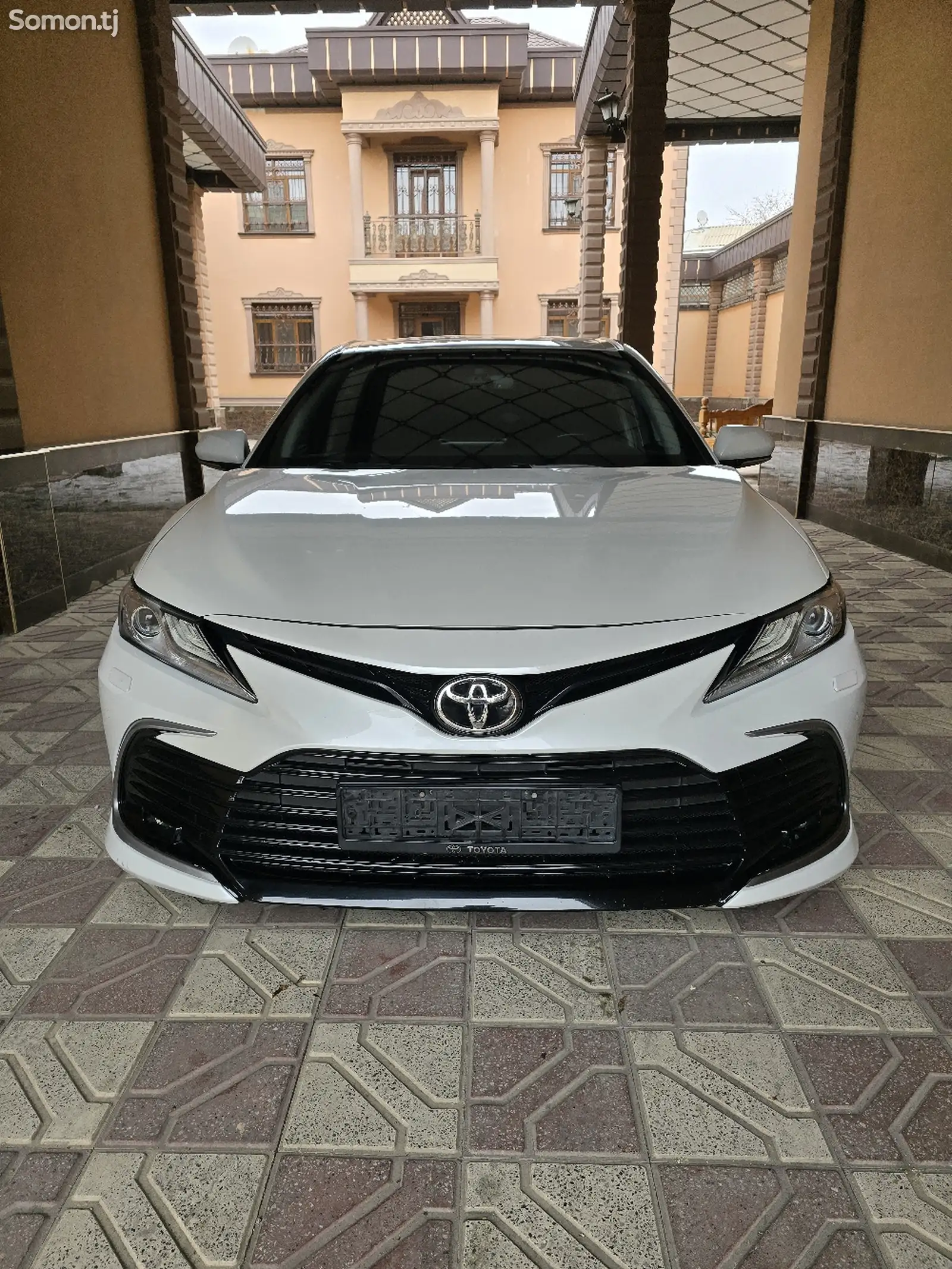 Toyota Camry, 2021-1